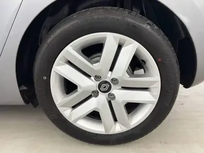 Photo 57 Renault Clio Gén. V (BJA) Ph2 Evolution 5