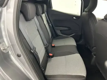 Photo 24 Renault Clio Gén. V (BJA) Ph2 Evolution 5