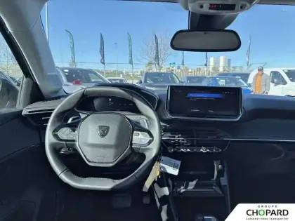 Photo 14 Peugeot 208  Hybrid 100 e-DCS6