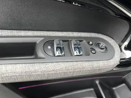 Photo 31 Mini Mini Countryman 125 - 95 ch ALL4 BVA6