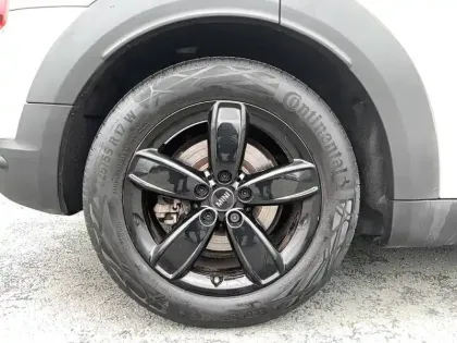 Photo 12 Mini Mini Countryman 125 - 95 ch ALL4 BVA6