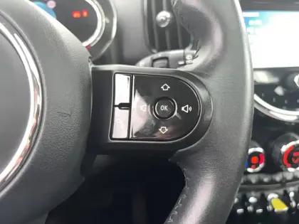 Photo 62 Mini Mini Countryman 125 - 95 ch ALL4 BVA6