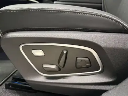 Photo 21 Renault Scenic  E-Tech electrique 220 ch grande autonomie