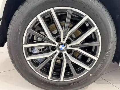 Photo 17 BMW X1  xDrive 30e 326ch DKG7