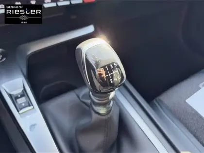 Photo 13 Peugeot 308  PureTech 130ch S&S BVM6