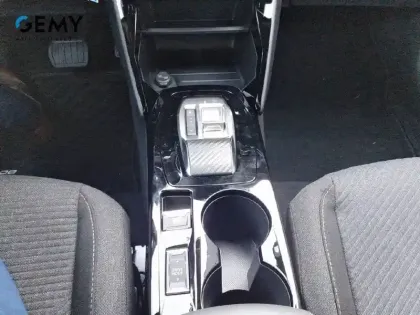 Photo 15 Peugeot 2008  Electrique 54 kWh 156 ch