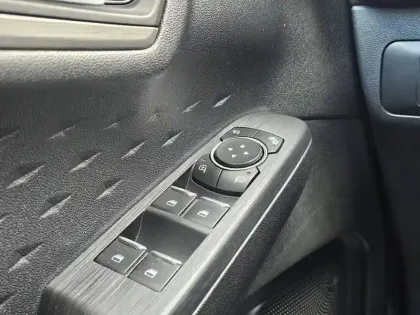 Photo 17 Ford Kuga Gén. III Ph1 Titanium 5