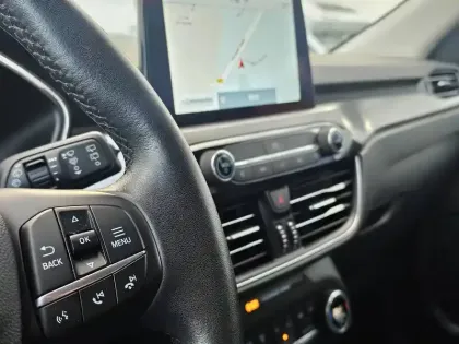 Photo 16 Ford Kuga Gén. III Ph1 Titanium 5