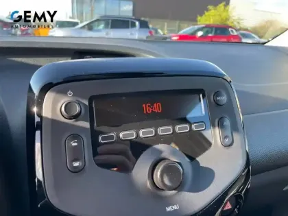 Photo 17 Citroën C1  VTi 72 S&S