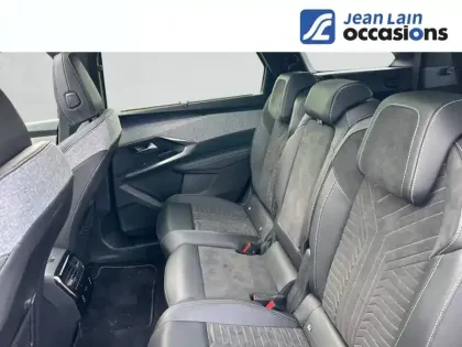 Photo 16 Peugeot 5008  Hybrid 136 e-DCS6