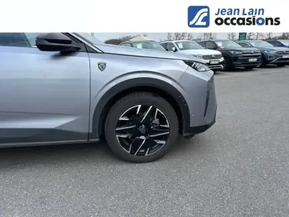 Photo 28 Peugeot 5008  Hybrid 136 e-DCS6