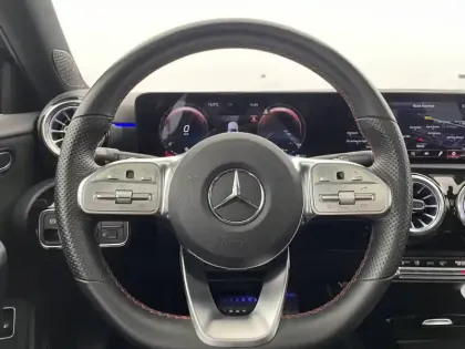 Photo 167 Mercedes Classe A  250 e 8G-DCT