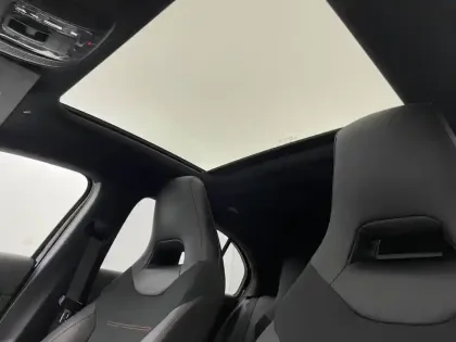 Photo 42 Mercedes Classe A  250 e 8G-DCT