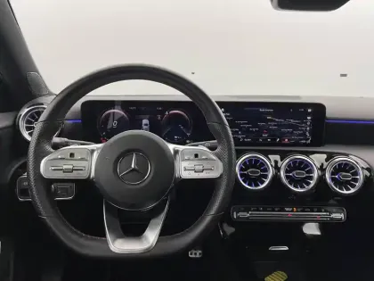 Photo 102 Mercedes Classe A  250 e 8G-DCT