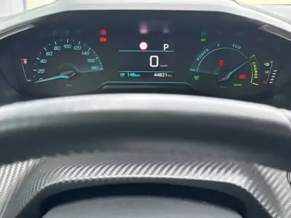 Photo 9 Peugeot 208  Electrique 50 kWh 136ch