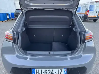 Photo 5 Peugeot 208  Electrique 54 kWh 156ch