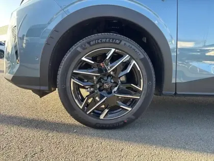 Photo 52 Peugeot 3008  Hybrid 145 e-DCS6