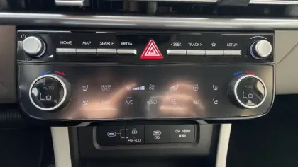 Photo 26 Hyundai Tucson  1.6 T-GDI 215 Hybrid BVA6