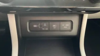 Photo 27 Hyundai Tucson  1.6 T-GDI 215 Hybrid BVA6