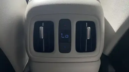 Photo 15 Hyundai Tucson  1.6 T-GDI 215 Hybrid BVA6