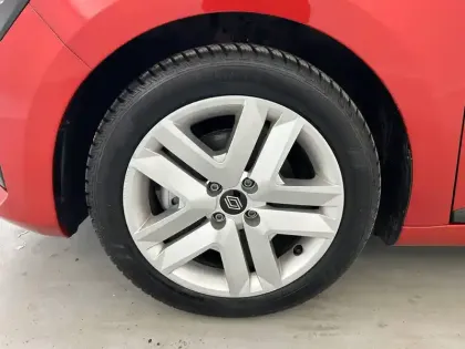 Photo 27 Renault Clio Gén. V (BJA) Ph2 Evolution 5