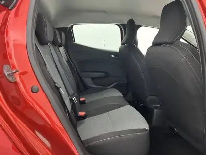 Photo 82 Renault Clio  E-Tech full hybrid 145 ch GSR2