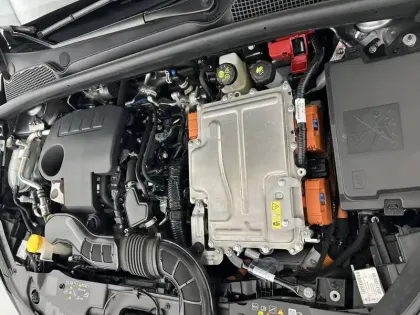 Photo 25 Renault Clio  E-Tech full hybrid 145 ch GSR2