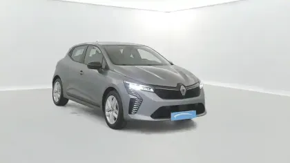 Photo 7 Renault Clio  E-Tech full hybrid 145 ch GSR2