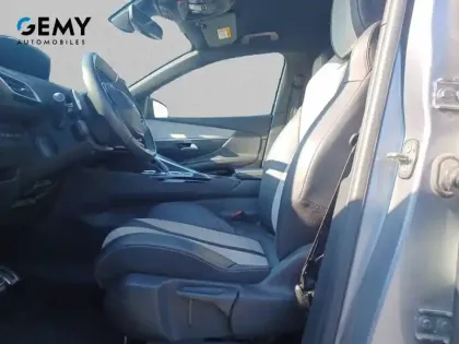 Photo 8 Peugeot 3008  Hybrid 225 e-EAT8