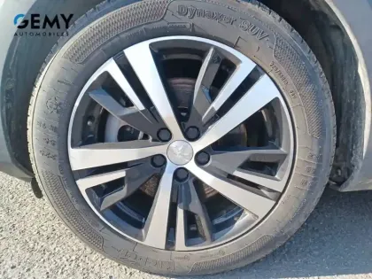 Photo 11 Peugeot 3008  Hybrid 225 e-EAT8