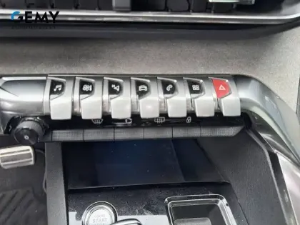 Photo 46 Peugeot 3008  BlueHDi 130ch S&S EAT8