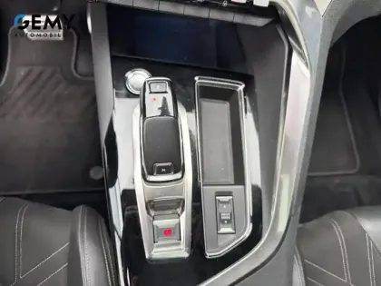 Photo 22 Peugeot 3008  BlueHDi 130ch S&S EAT8