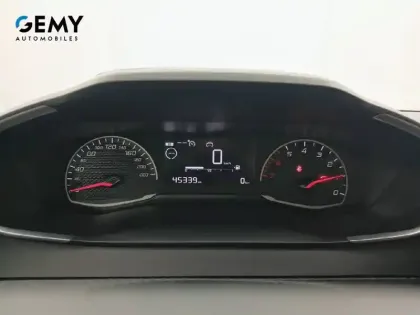Photo 46 Peugeot 208  PureTech 75 S&S BVM5