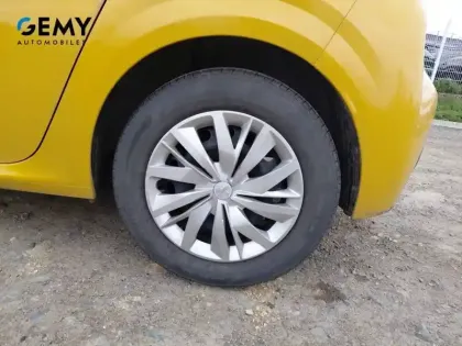 Photo 10 Peugeot 208  PureTech 75 S&S BVM5