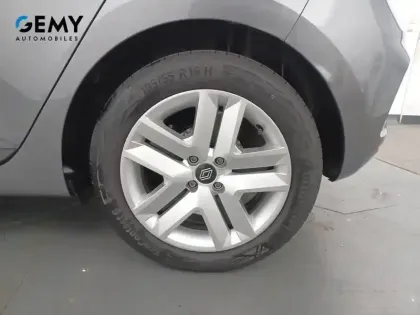 Photo 46 Renault Clio Gén. V (BJA) Ph2 Evolution 5