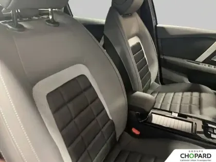 Photo 8 Citroën C4 e- 156 ch autonomie étendue
