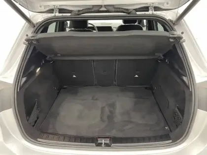 Photo 45 Mercedes GLA  250 e 8G-DCT