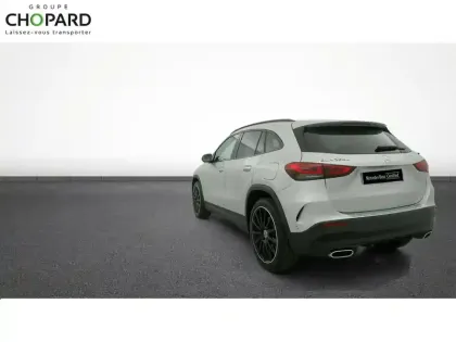 Photo 37 Mercedes GLA  250 e 8G-DCT