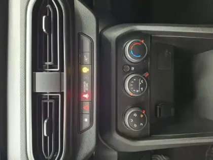 Photo 36 Dacia Sandero  SCe 65