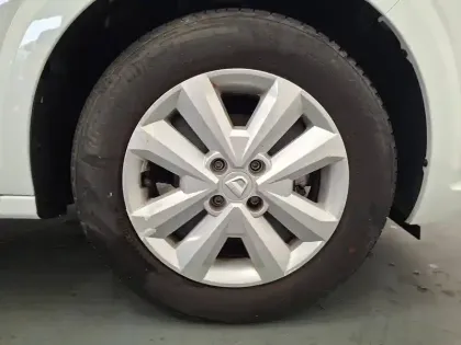 Photo 17 Dacia Sandero  SCe 65