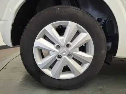 Photo 16 Dacia Sandero  SCe 65