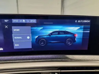 Photo 30 Peugeot 3008  Hybrid 136 e-DCS6