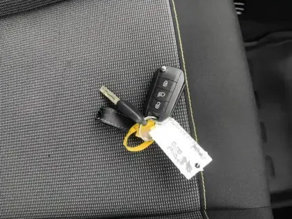 Photo 15 Citroën C3  BlueHDi 100 ch BVM6 Plus