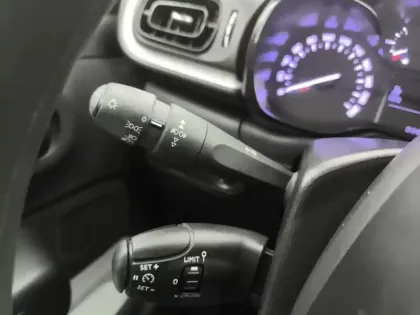 Photo 16 Citroën C3  BlueHDi 100 ch BVM6 Plus