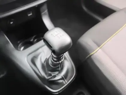 Photo 23 Citroën C3  BlueHDi 100 ch BVM6 Plus