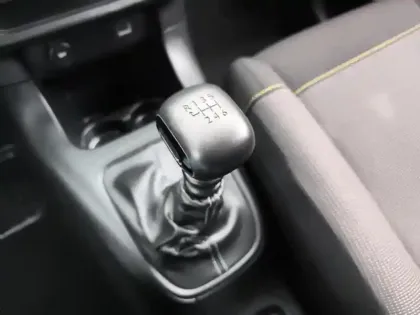 Photo 23 Citroën C3  BlueHDi 100 ch BVM6 Plus