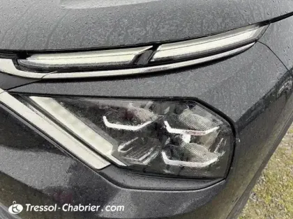 Photo 13 Citroën C4  PureTech 130 S&S BVM6 Shine