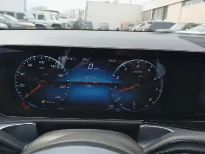 Photo 16 Mercedes GLB  250 8G-DCT 4Matic AMG Line Launch Edition