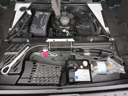 Photo 22 Mercedes GLB  250 8G-DCT 4Matic AMG Line Launch Edition