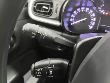 Photo 16 Citroën C3  BlueHDi 100 ch BVM6 Plus